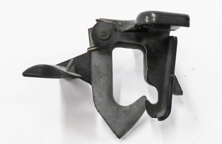 Thumbnail 6: 2006 MERCEDES BENZ ML350 (W164) FRONT HOOD SAFETY LATCH CATCH HOOK RELEASE LEVER