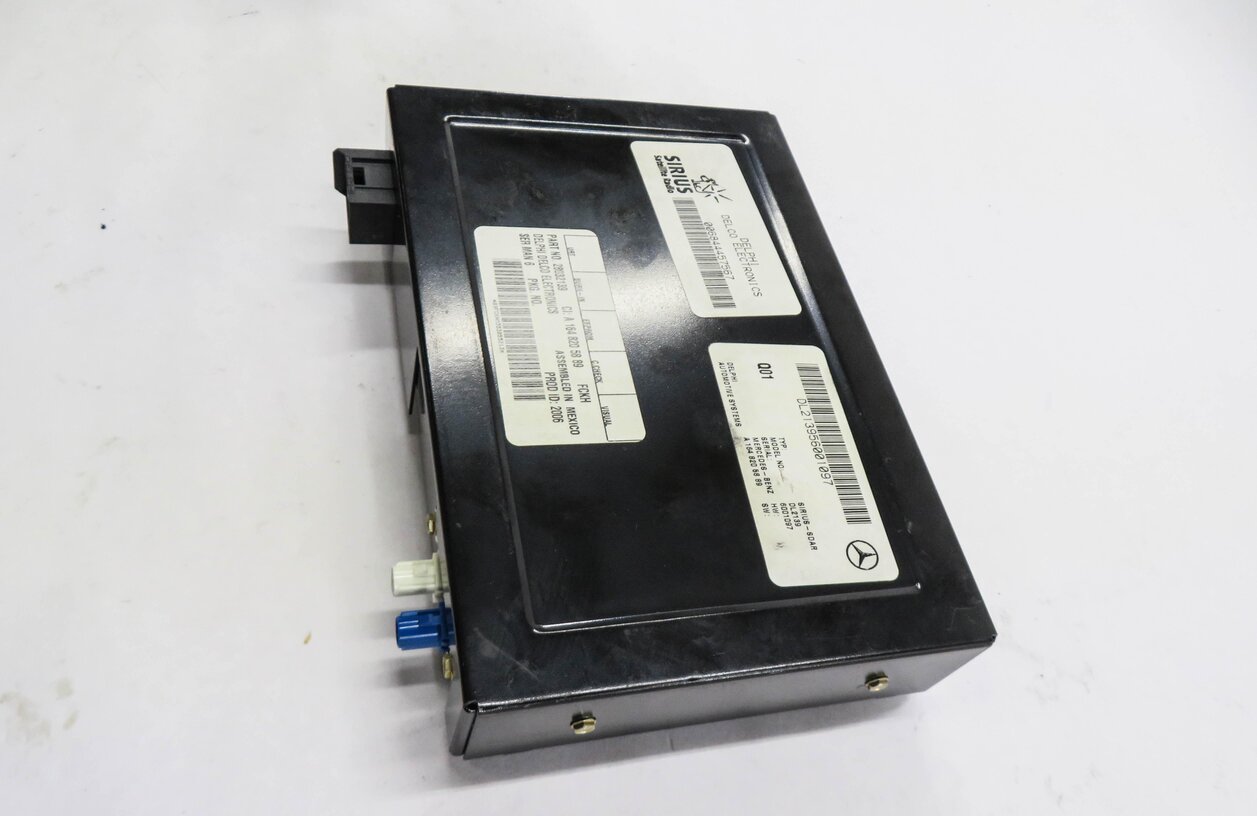 Thumbnail 4: 06-07 MERCEDEES ML320 ML350 R320 R350 (W164 W251) SIRUIS SATELLITE RADIO MODULE