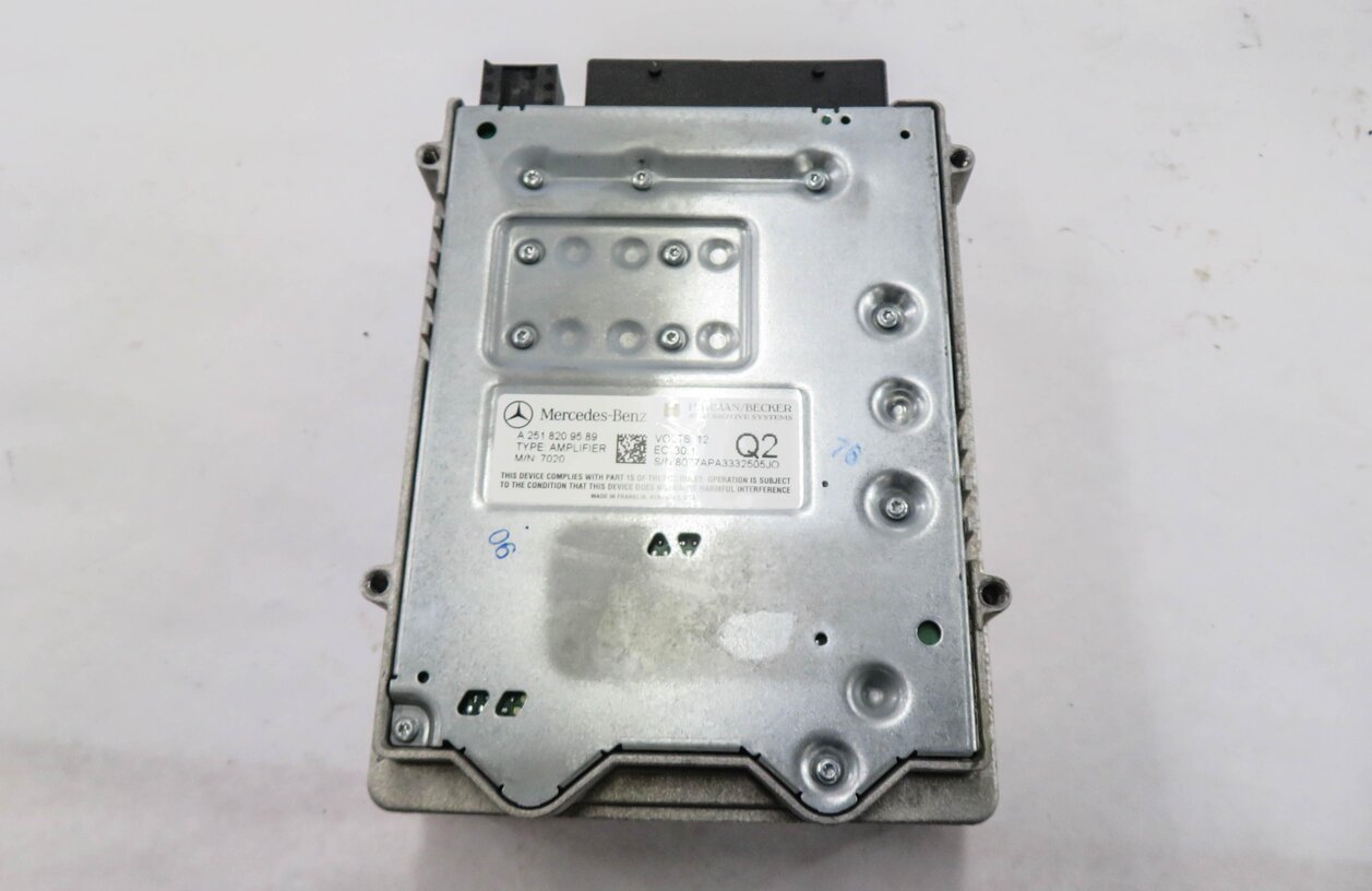 Thumbnail 6: 2006 MERCEDES BENZ ML350 (W164) RADIO STEREO HARMAN BECKER AUDIO AMP AMPLIFIER