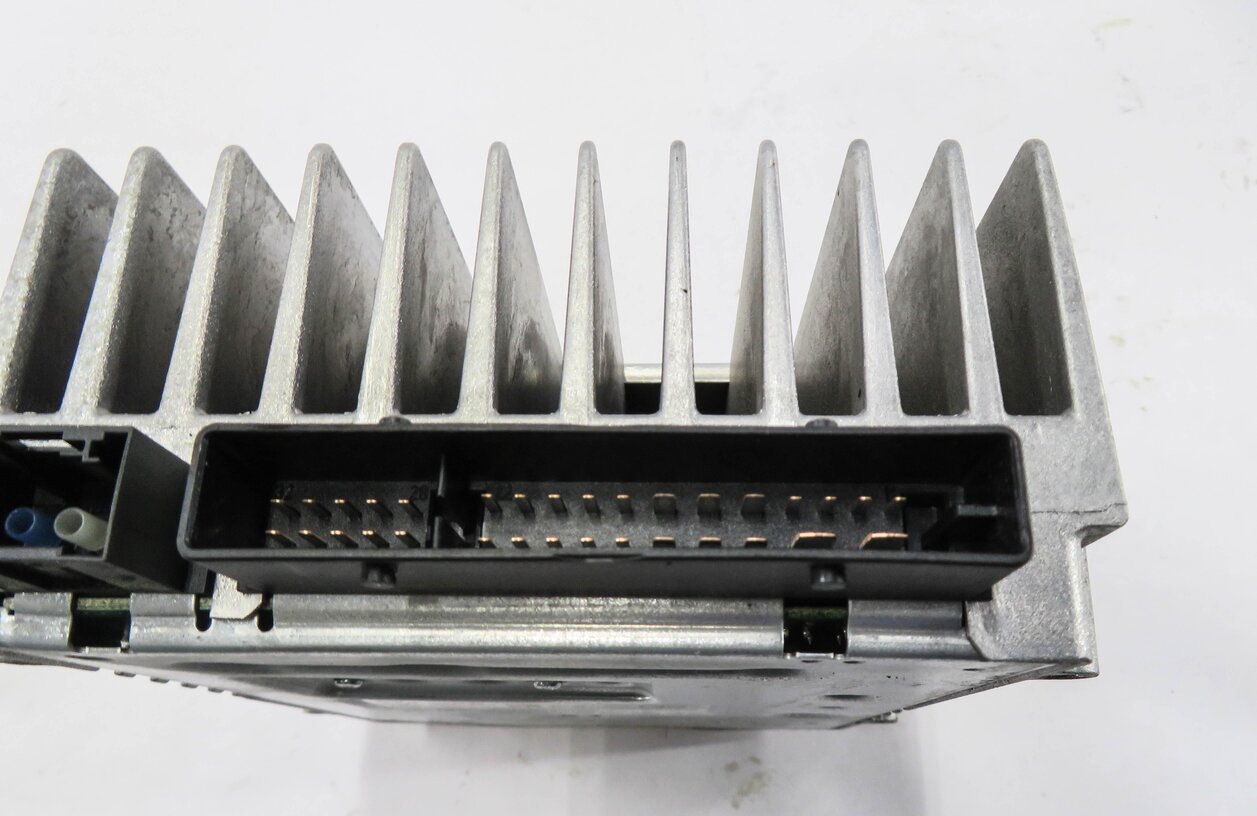 Thumbnail 8: 2006 MERCEDES BENZ ML350 (W164) RADIO STEREO HARMAN BECKER AUDIO AMP AMPLIFIER