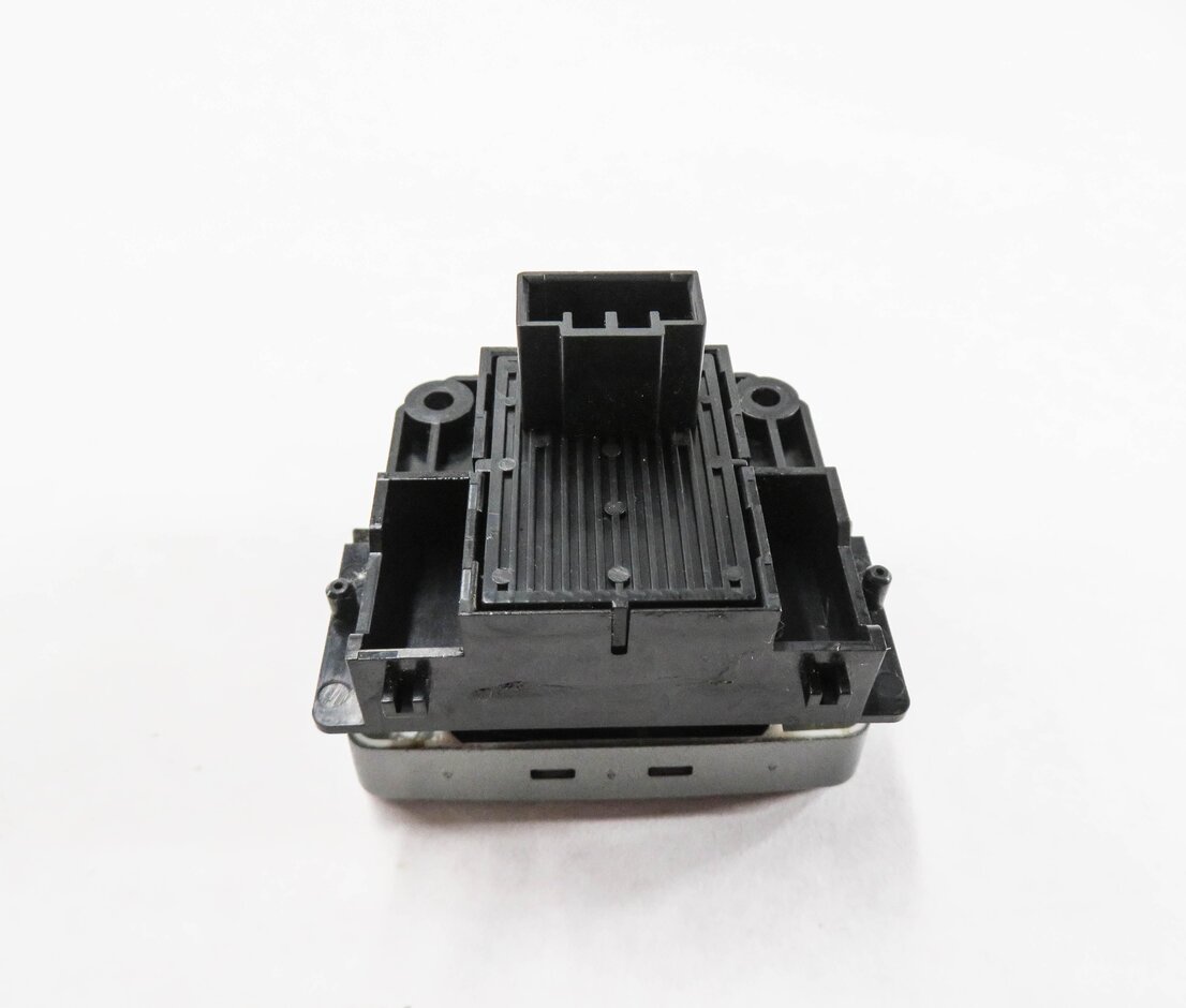 Thumbnail 4: 2007 RANGE ROVER SPORT (L320) EMERGENCY PARKING BRAKE SWITCH BUTTON