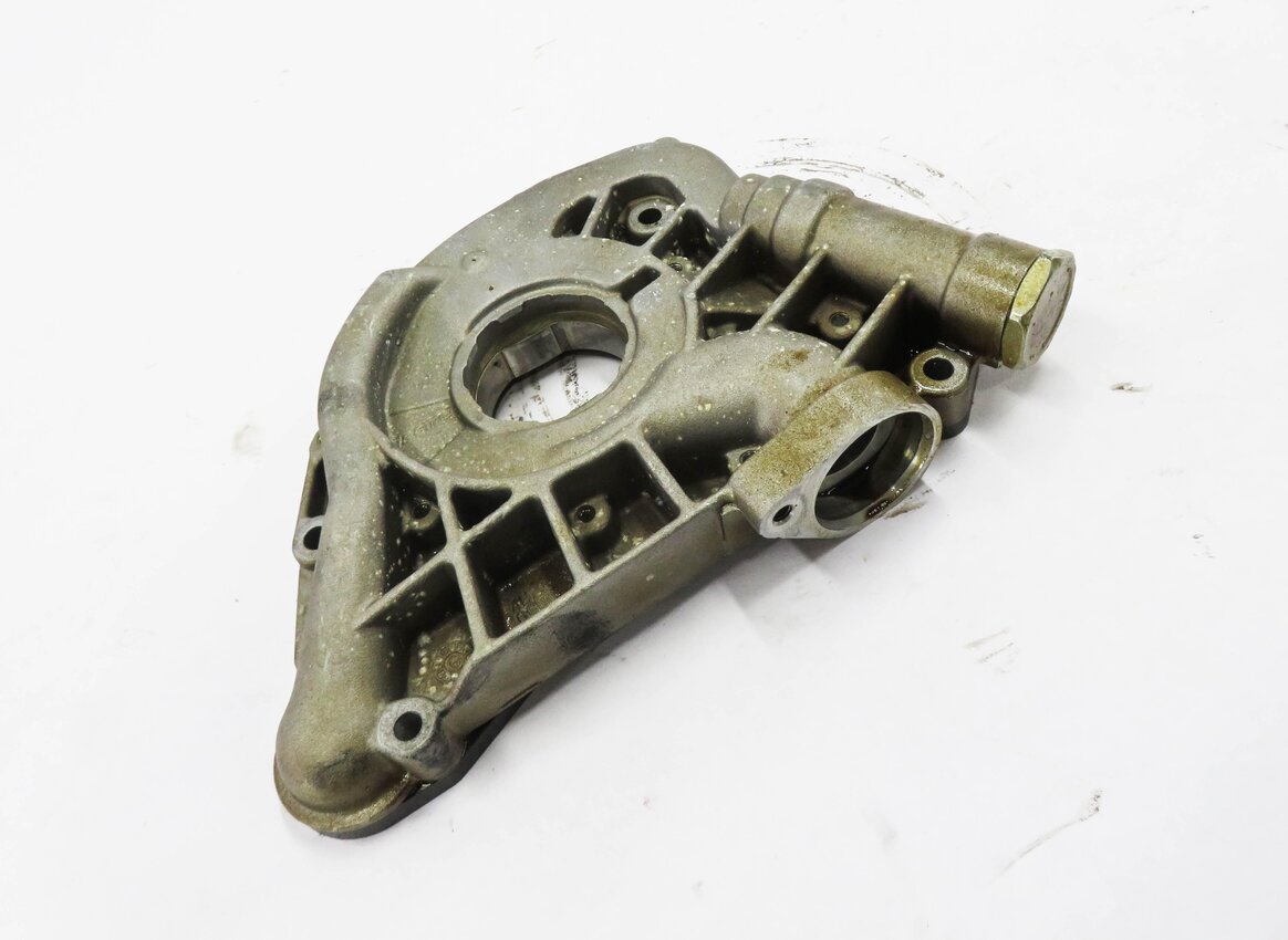 2007 RANGE ROVER SPORT (L320) 4.4L V8 ENGINE - OIL PUMP