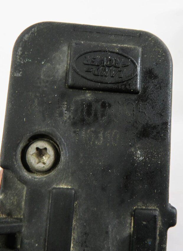 Thumbnail 6: 2007 RANGE ROVER SPORT (L320) FRONT & REAR AIR SUSPENSION VALVE BLOCK SET-3