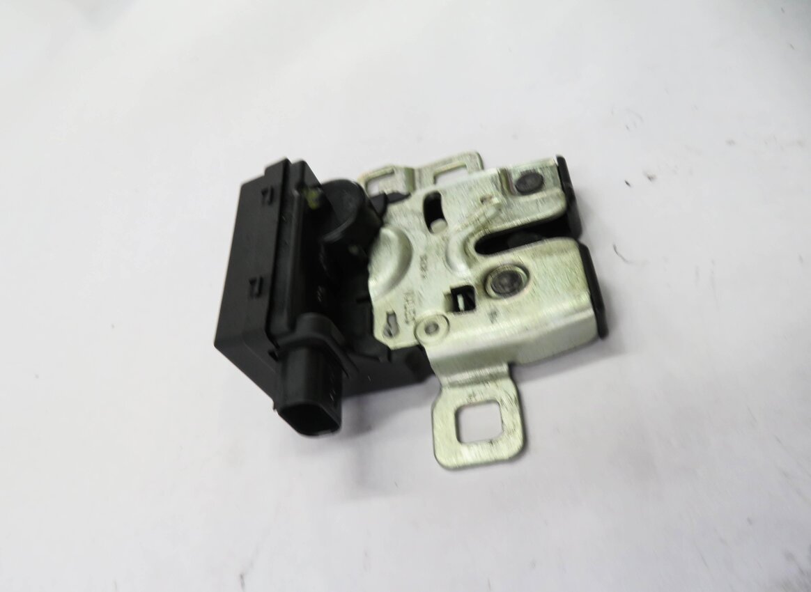 Thumbnail 3: 2007 RANGE ROVER SPORT (L320) REAR TRUNK UPPER GLASS LOCK LATCH ACTUATOR