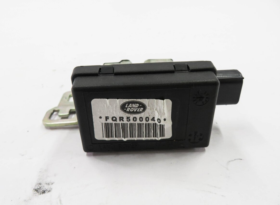 Thumbnail 5: 2007 RANGE ROVER SPORT (L320) REAR TRUNK UPPER GLASS LOCK LATCH ACTUATOR