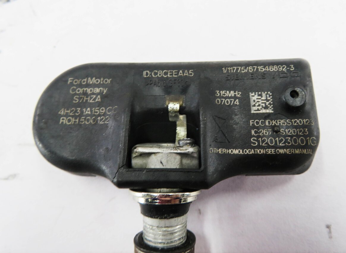Thumbnail 6: 2007 RANGE ROVER SPORT (L320) TPMS TIRE AIR PRESSURE SENSOR SET-4 (315 MHz)