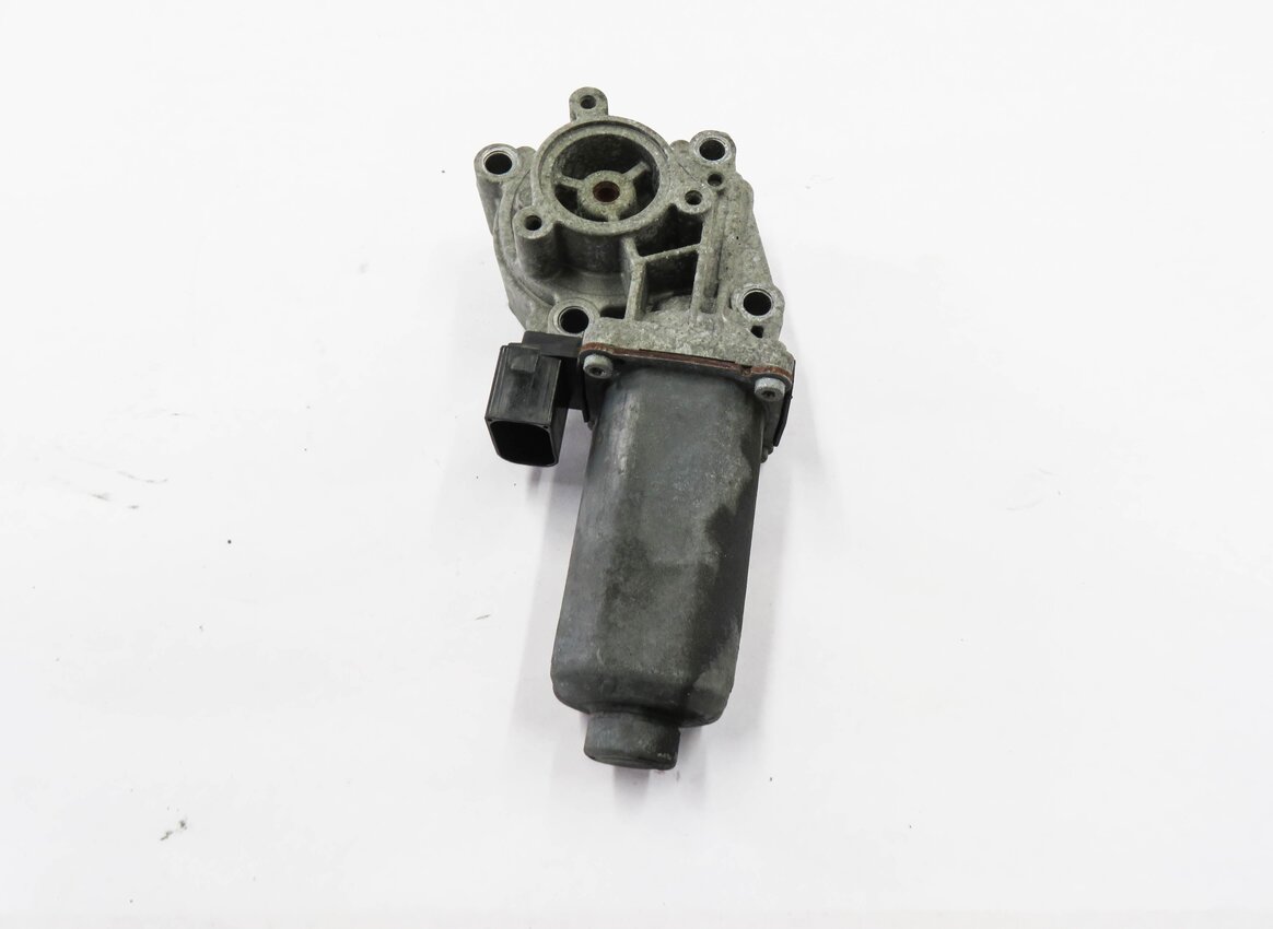 Thumbnail 2: 05-16 LR3 LR4 RANGE ROVER SPORT (L320 L322 L405 L494) TRANSFER CASE SHIFT MOTOR
