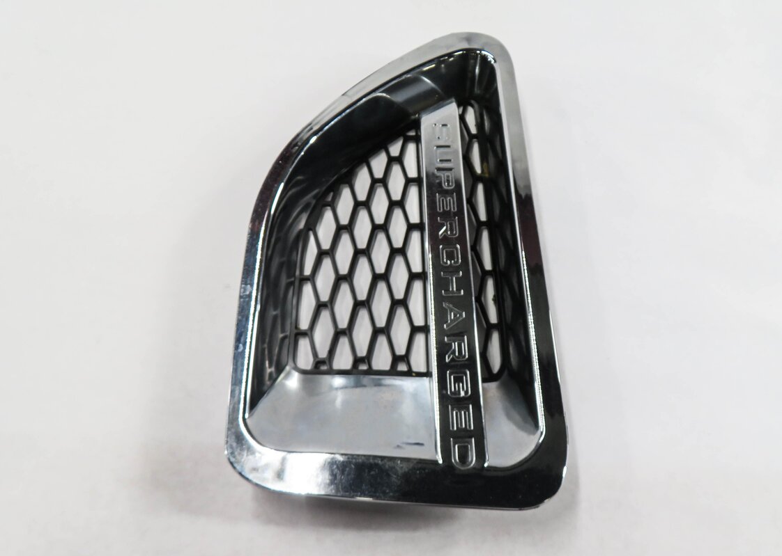 Thumbnail 2: 2007 RANGE ROVER SPORT (L320) LEFT FRONT DRIVER FENDER VENT GRILLE TRIM (CHROME)