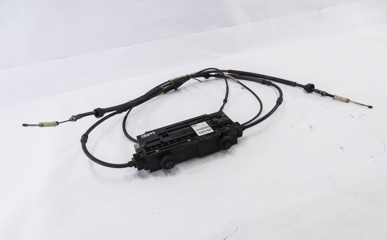 2007 RANGE ROVER SPORT (L320) EMERGENCY PARKING BRAKE ACTUATOR w/ CABLES