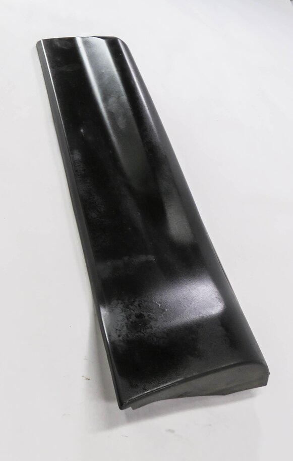 Thumbnail 4: 2007 RANGE ROVER SPORT (L320) RIGHT REAR DOOR MOULDING RUNNER TRIM PANEL