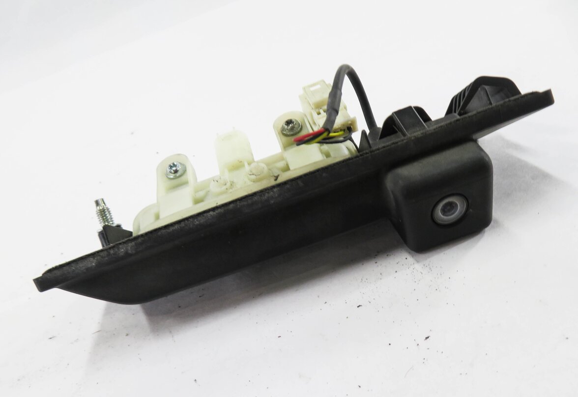 2010-2013 PORSCHE PANAMERA (970 G1) REAR TRUNK HANDLE w/ BACKUP REVERSE CAMERA