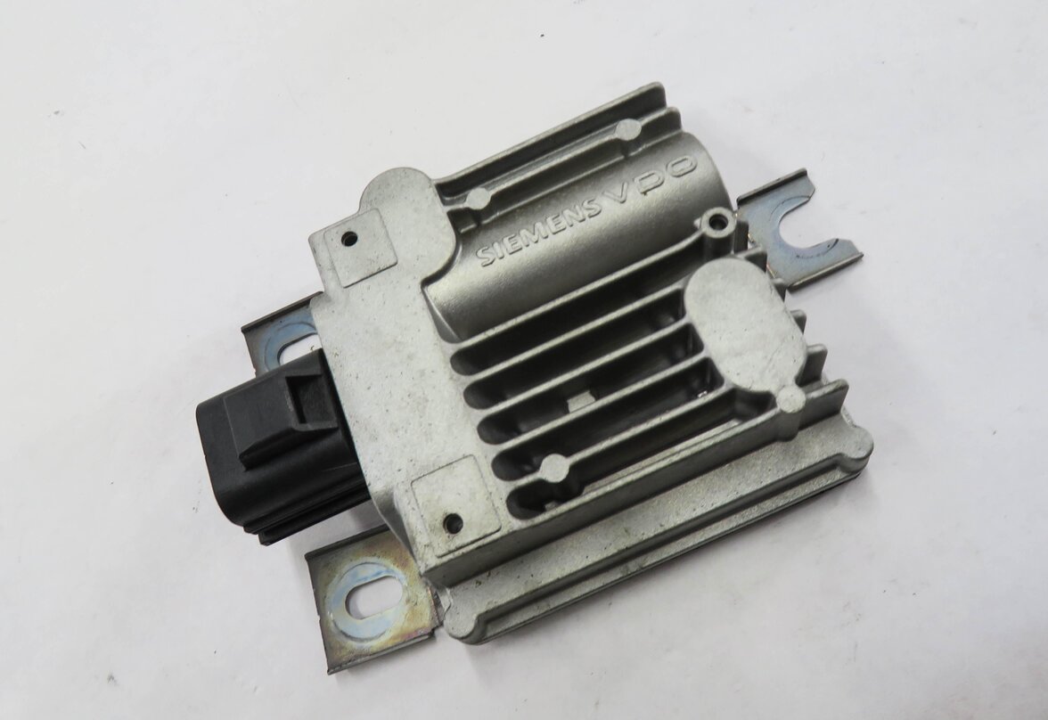 2010-2018 VW TOUAREG / PORSCHE CAYENNE PANAMERA (958 970 G1) FUEL PUMP MODULE
