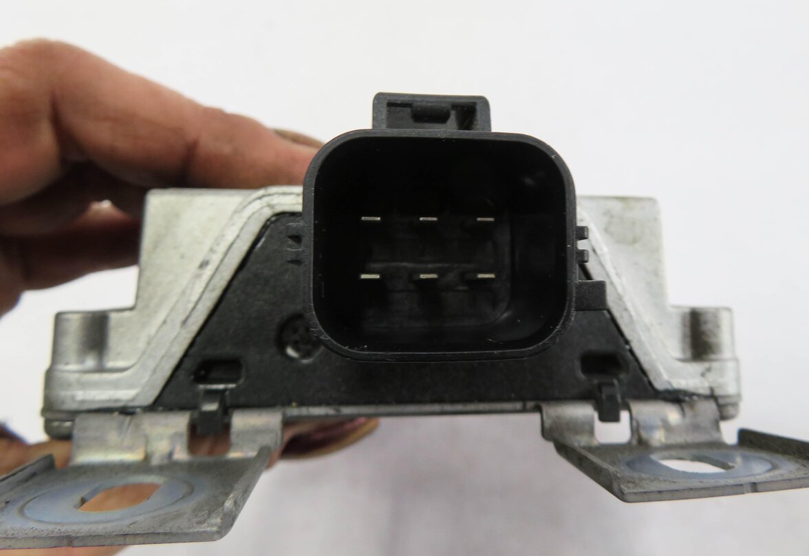 Thumbnail 6: 2010-2018 VW TOUAREG / PORSCHE CAYENNE PANAMERA (958 970 G1) FUEL PUMP MODULE