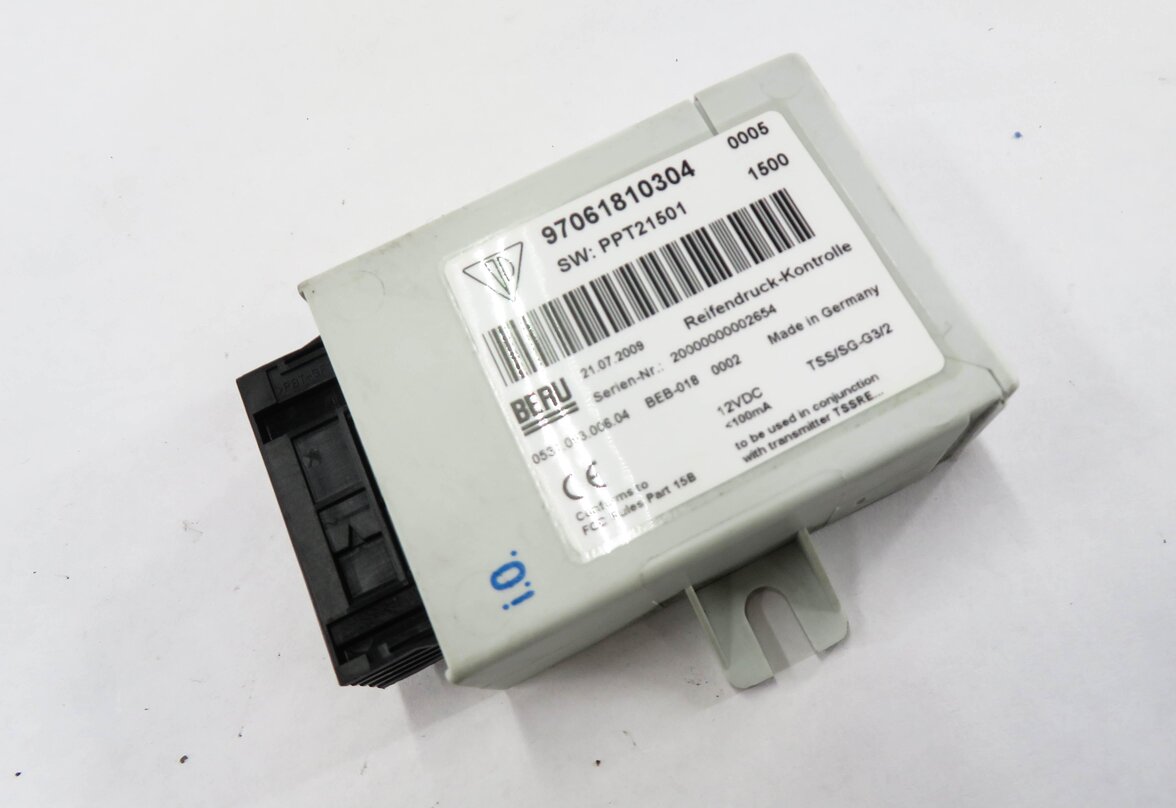 2010 PORSCHE PANAMERA (970 G1) TPMS CONTROL MODULE