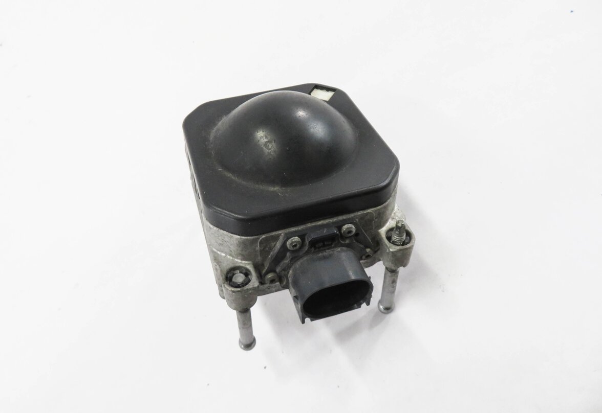 2010 PORSCHE PANAMERA (970 G1) ADAPTIVE CRUISE CONTROL RADAR DISTRONIC SENSOR