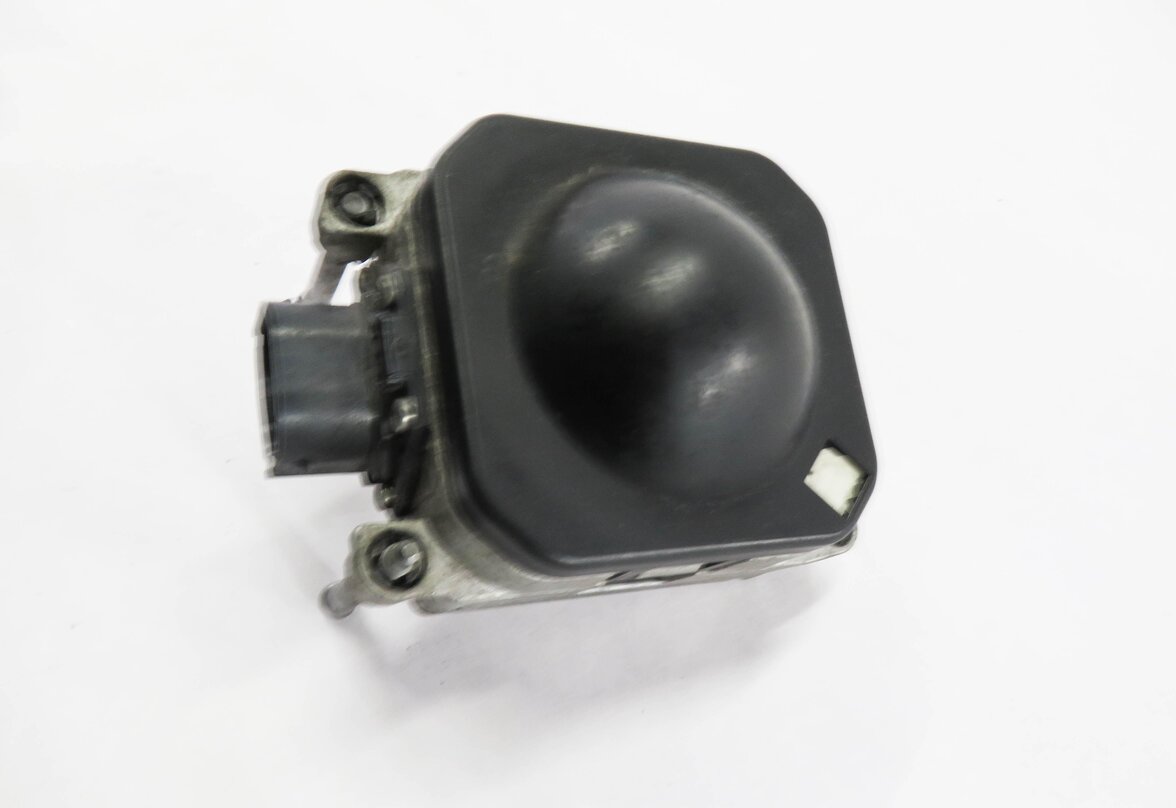 Thumbnail 2: 2010 PORSCHE PANAMERA (970 G1) ADAPTIVE CRUISE CONTROL RADAR DISTRONIC SENSOR