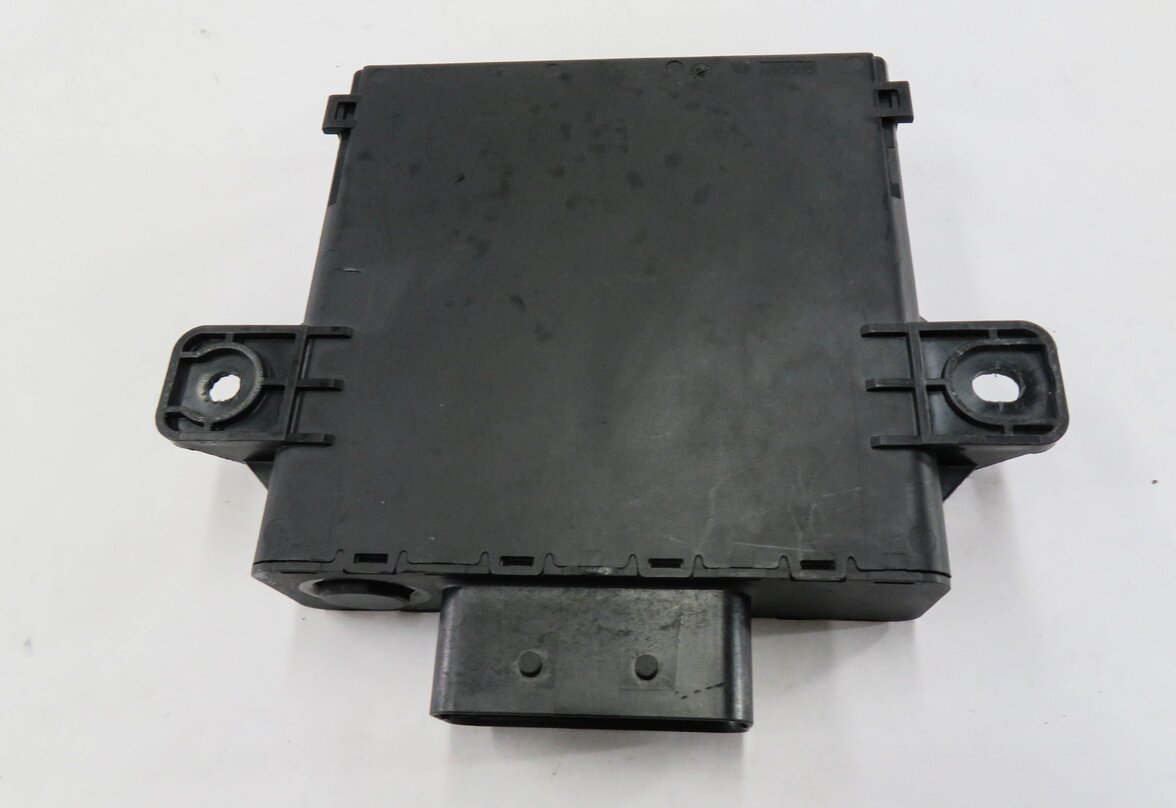 Thumbnail 5: 2010 PORSCHE PANAMERA (970 G1) VOLTAGE CONVERTER CONTROL MODULE