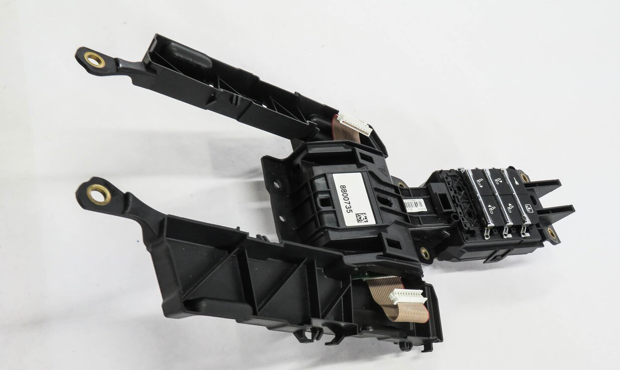 Thumbnail 4: 2010 PORSCHE PANAMERA (970 G1) REAR HEATER A/C TEMPERATURE CONTROL MOUNT BRACKET