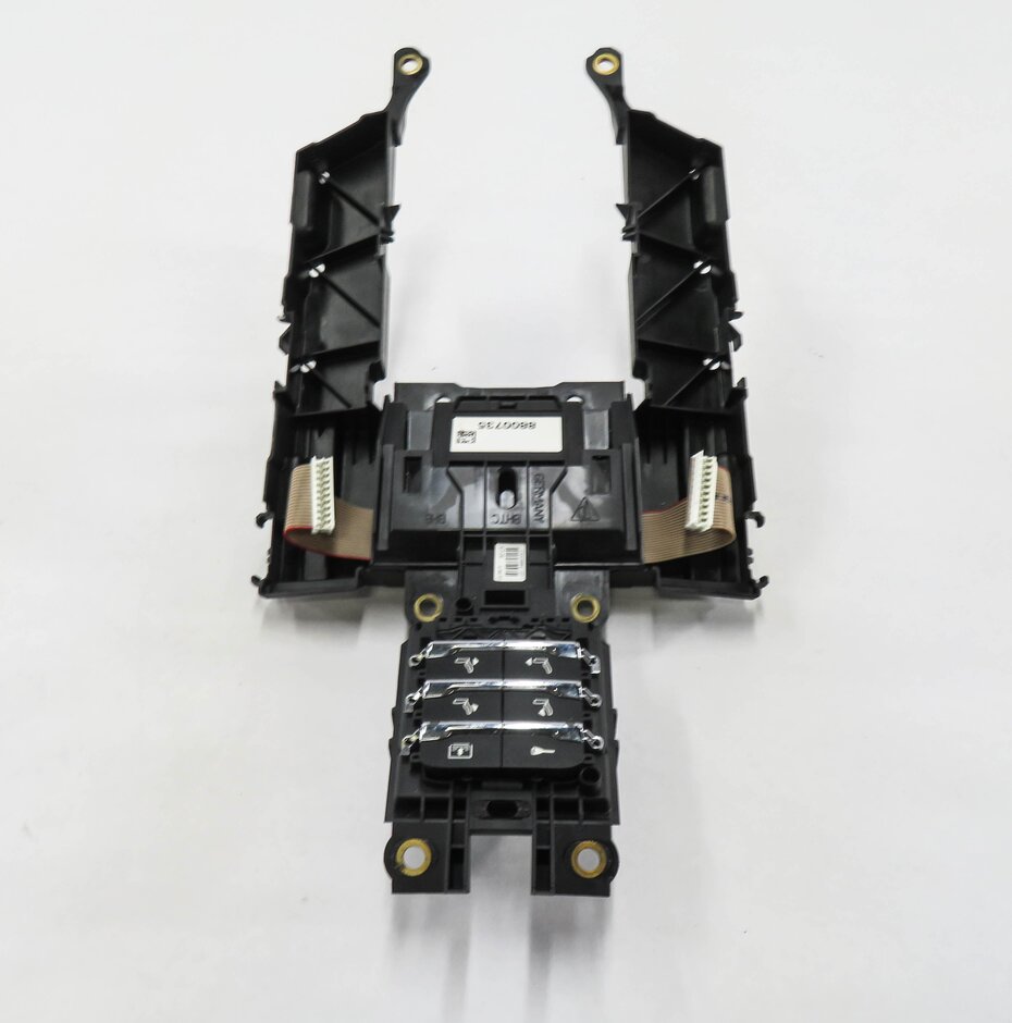 Thumbnail 5: 2010 PORSCHE PANAMERA (970 G1) REAR HEATER A/C TEMPERATURE CONTROL MOUNT BRACKET