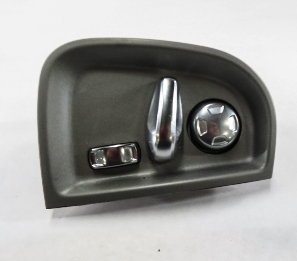 Thumbnail 2: 2010 PORSCHE PANAMERA (970) LEFT FRONT DRIVER SEAT ADJUSTMENT SWITCH