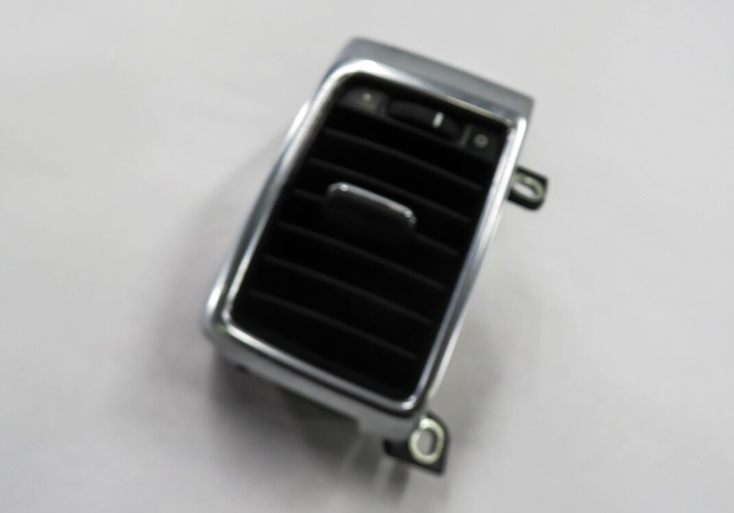 2010 PORSCHE PANAMERA (970) LEFT REAR HEATER A/C AIR VENT