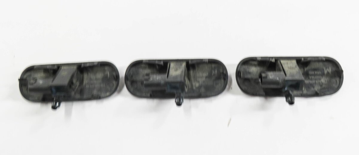 Thumbnail 5: 2010 PORSCHE PANAMERA (970 G1) WINDSHIELD WASHER WIPER SQUIRTER NOZZLE SET-3