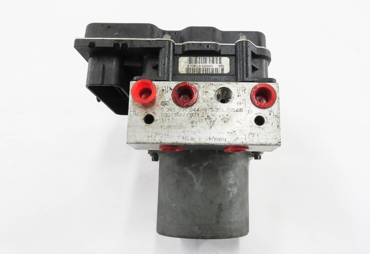 Thumbnail 6: 2010-2013 PORSCHE PANAMERA (970 G1) ABS ANTI LOCK BRAKE PUMP w/ MODULE