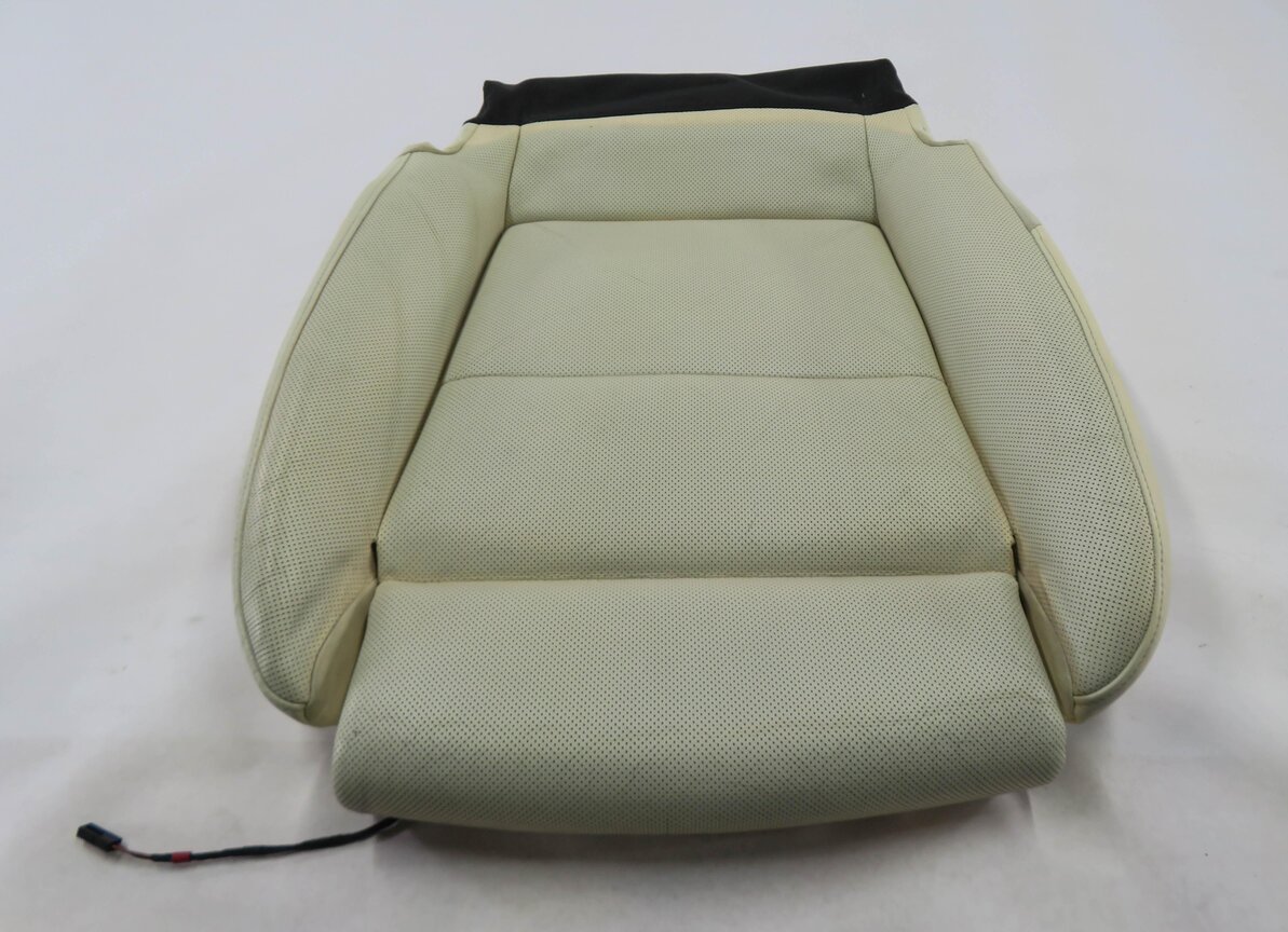 2010 PORSCHE PANAMERA (970) PASSENGER LOWER BOTTOM HEATED SEAT CUSHION (CREAM)