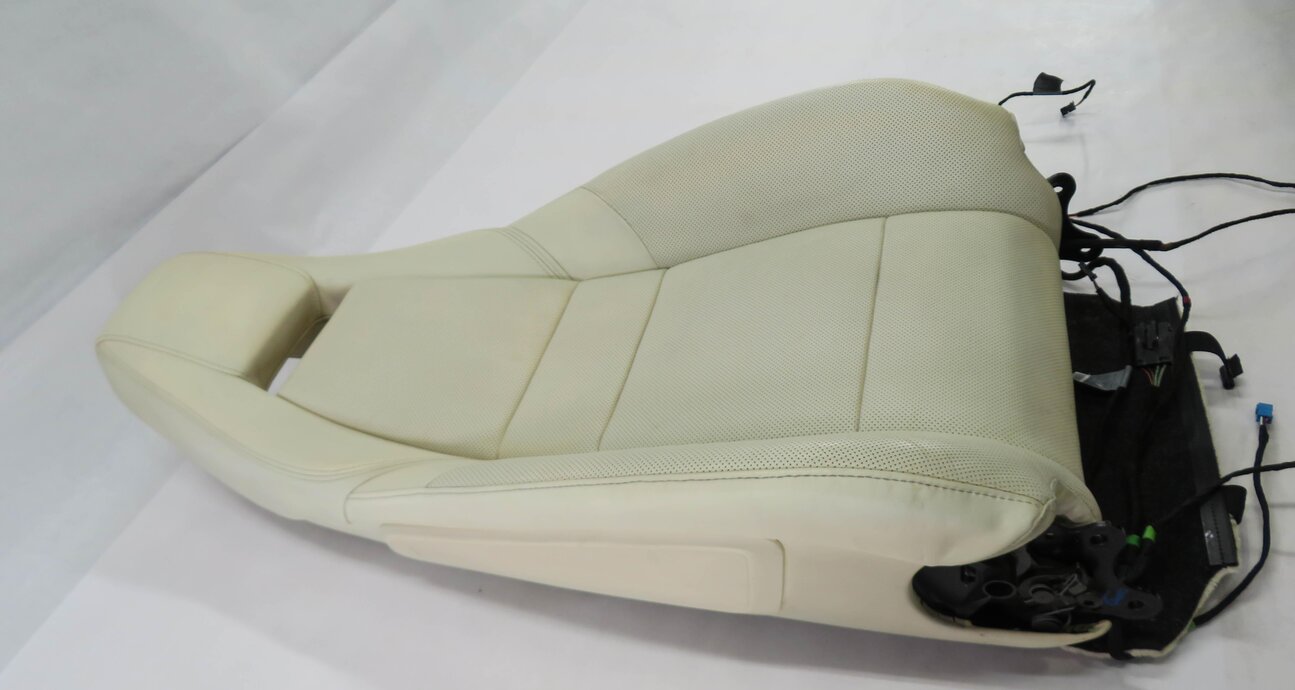 Thumbnail 2: 2010 PORSCHE PANAMERA (970) PASSENGER UPPER TOP HEATED SEAT CUSHION (CREAM)