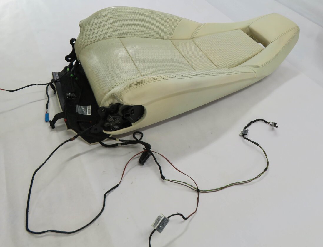 Thumbnail 3: 2010 PORSCHE PANAMERA (970) PASSENGER UPPER TOP HEATED SEAT CUSHION (CREAM)