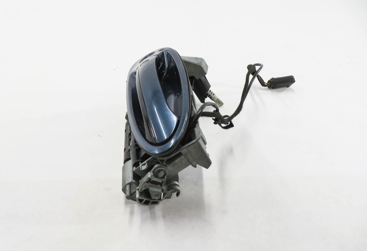 Thumbnail 2: 2010-2016 PORSCHE PANAMERA (970 G1) LEFT FRONT DRIVER KEYLESS DOOR HANDLE (BLUE)