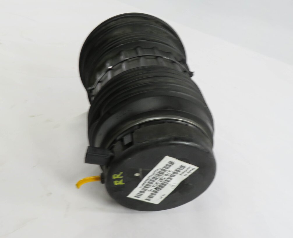 Thumbnail 4: 2010-2013 PORSCHE PANAMERA (970 G1) RIGHT PASSENGER REAR SUSPENSION AIR SPRING