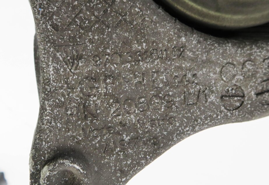 Thumbnail 8: 2010-2013 PORSCHE PANAMERA (970 G1) LEFT DRIVER REAR AXLE SHAFT w/ KNUCKLE