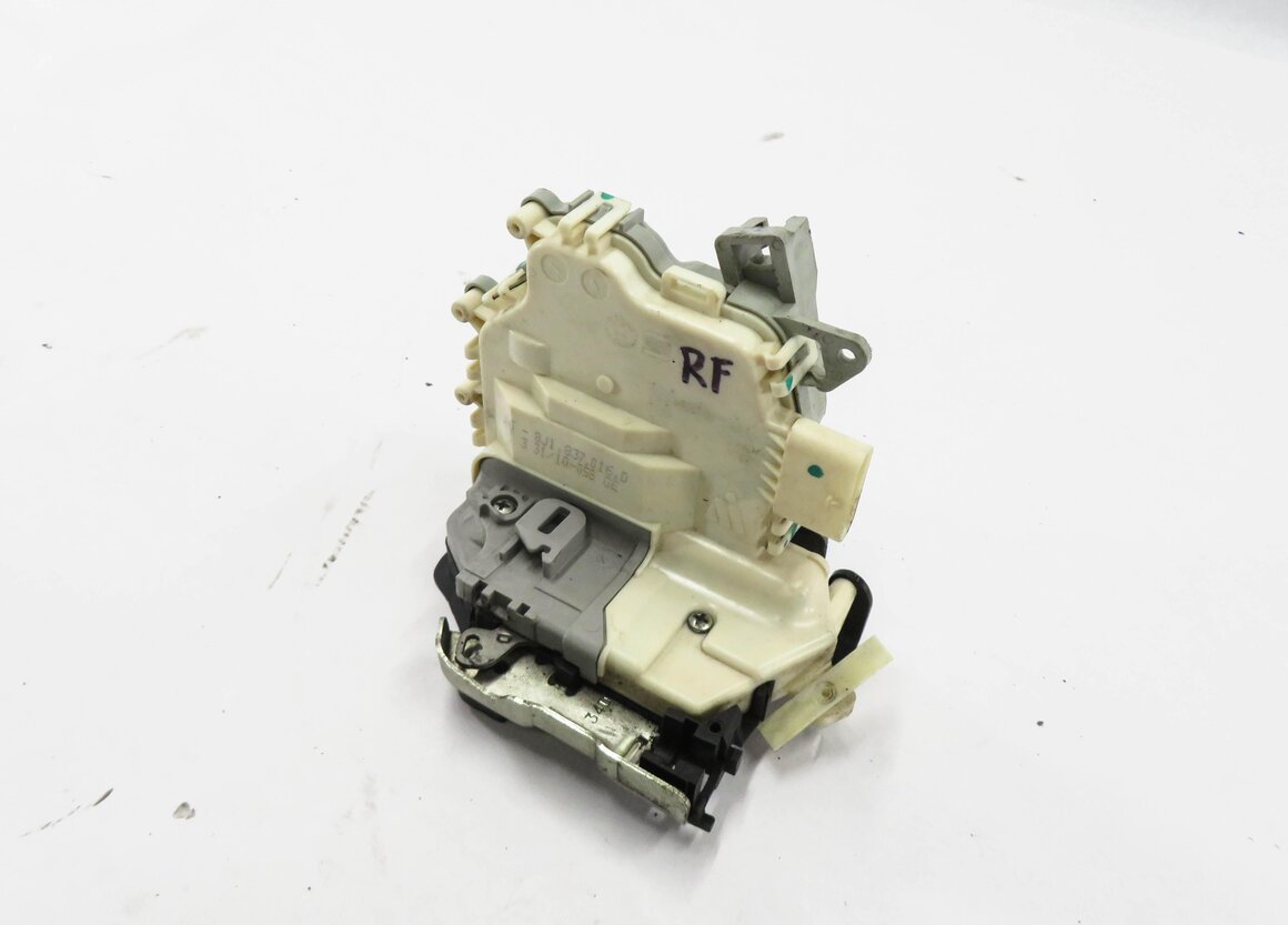 2010-2022 AUDI / PORSCHE A4 S4 A5 S5 A6 Q3 Q5 Q7 TT 911 - RIGHT FRONT DOOR LATCH