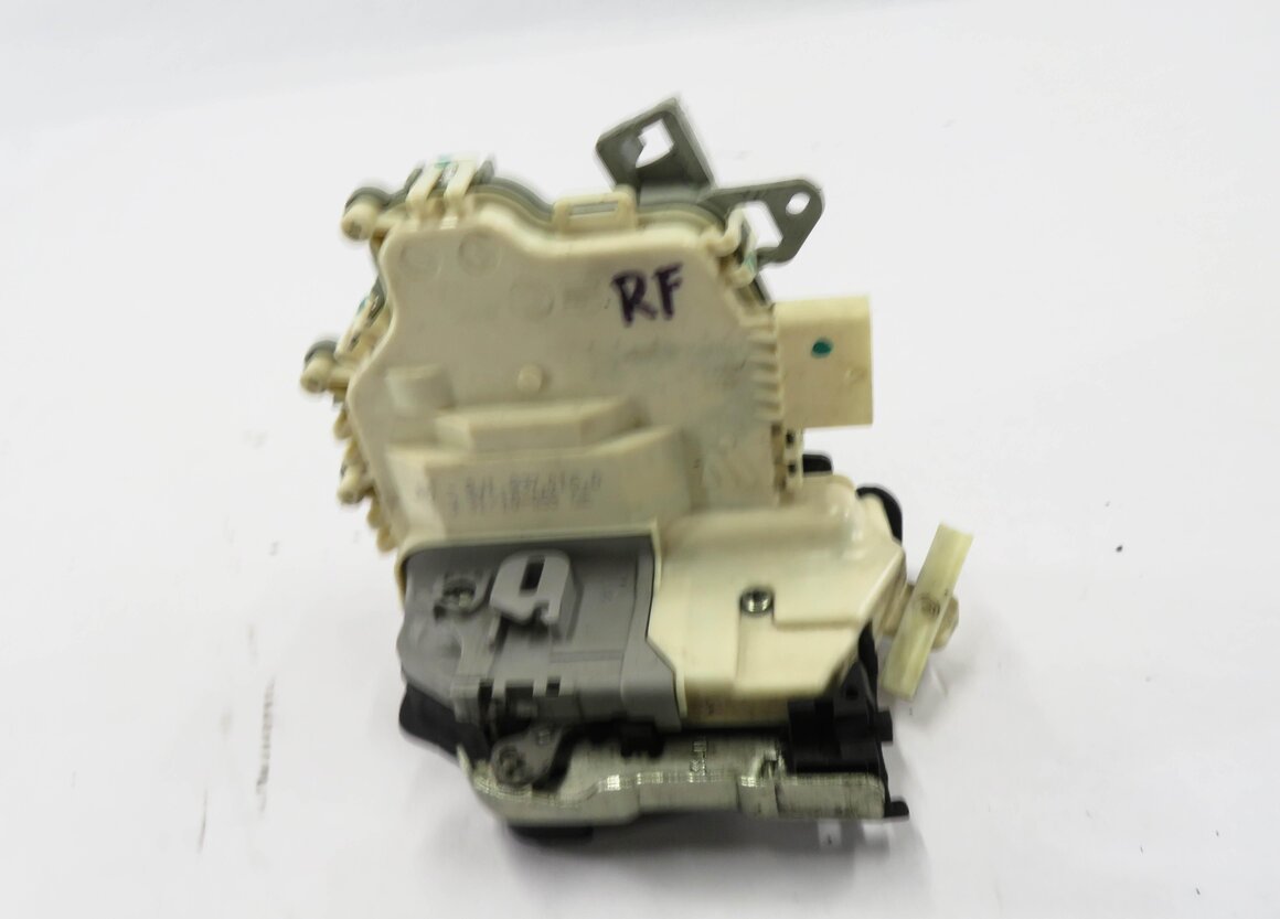 Thumbnail 2: 2010-2022 AUDI / PORSCHE A4 S4 A5 S5 A6 Q3 Q5 Q7 TT 911 - RIGHT FRONT DOOR LATCH