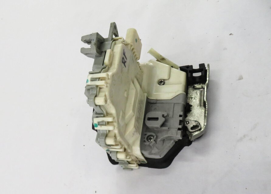 Thumbnail 4: 2010-2022 AUDI / PORSCHE A4 S4 A5 S5 A6 Q3 Q5 Q7 TT 911 - RIGHT FRONT DOOR LATCH