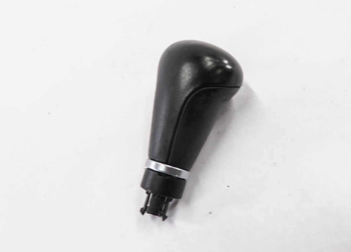 Thumbnail 2: 2011 AUDI Q7 (4L) TRANSMISSION GEAR SHIFTER SHIFT HANDLE KNOB