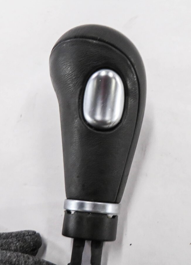 Thumbnail 5: 2011 AUDI Q7 (4L) TRANSMISSION GEAR SHIFTER SHIFT HANDLE KNOB