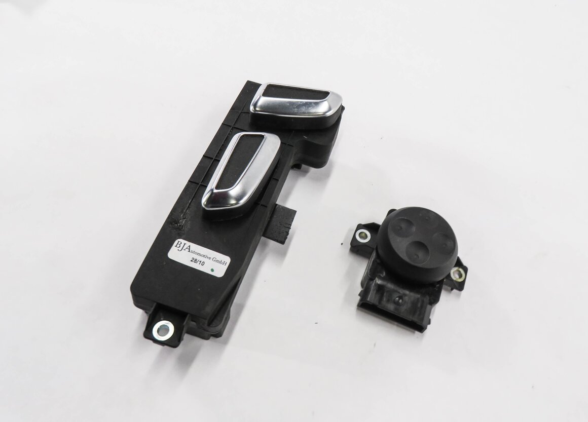 2011 AUDI Q7 (4L) RIGHT FRONT PASSENGER SEAT ADJUSTMENT SWITCH CONTROL