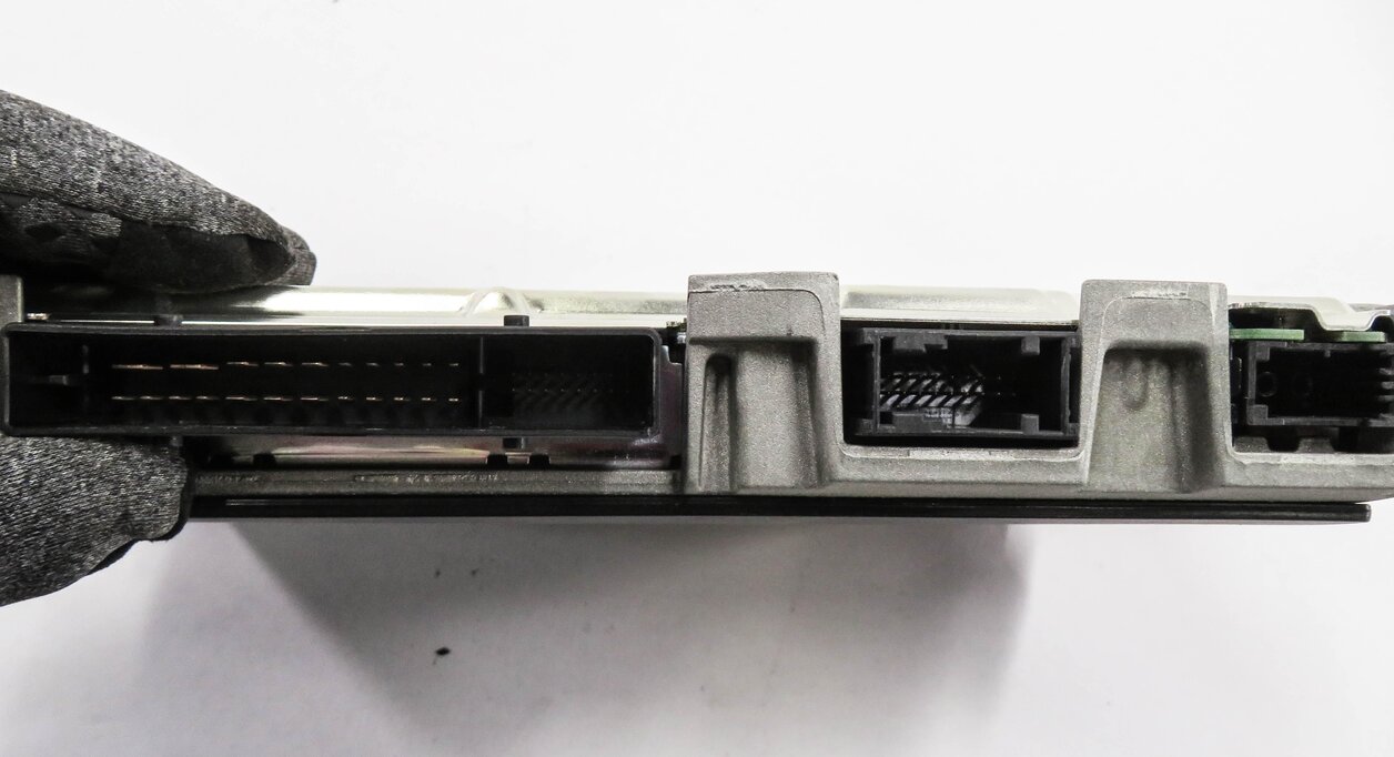 Thumbnail 7: 2010-2012 AUDI Q7 (4L) RADIO STEREO BOSE AUDIO AMP AMPLIFIER