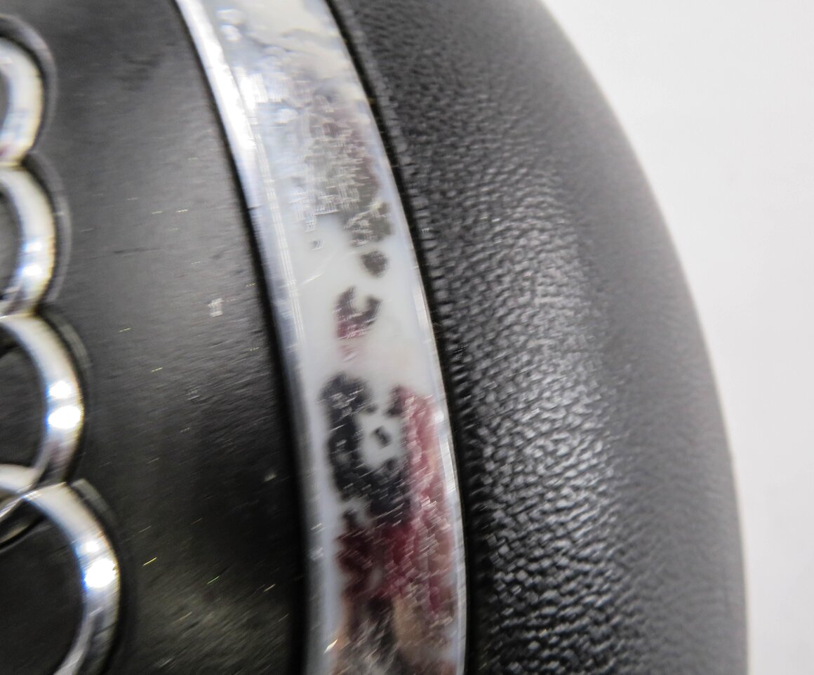 Thumbnail 7: 2011-2015 AUDI Q7 (4L) LEFT DRIVER STEERING WHEEL AIRBAG (BLACK)