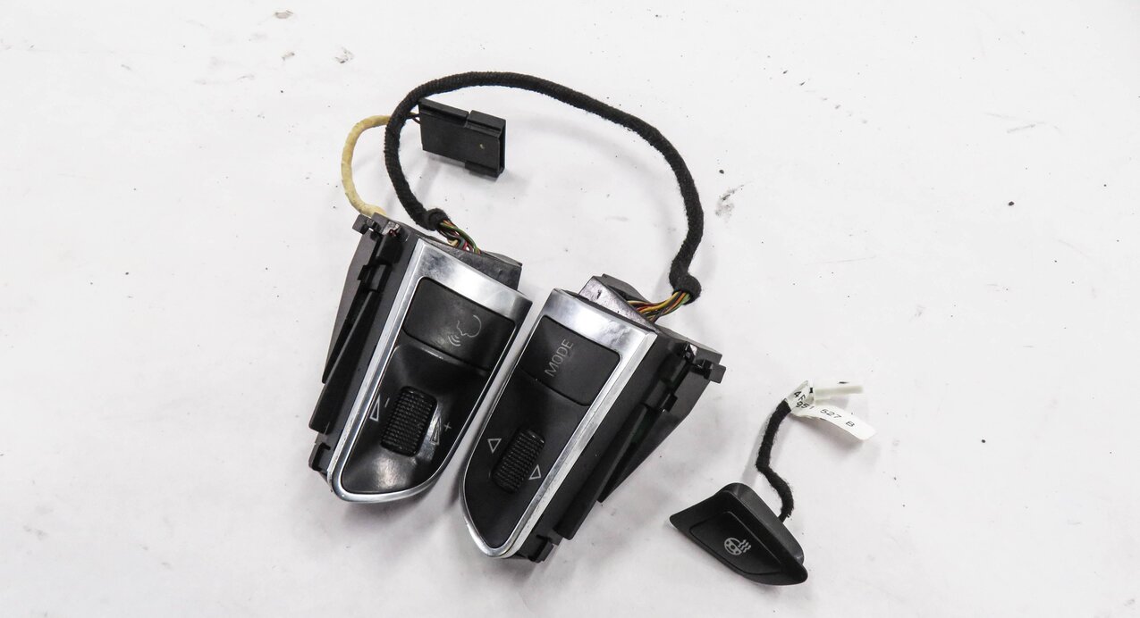 2011 AUDI Q7 (4L) STEERING WHEEL SWITCH BUTTON SET-2
