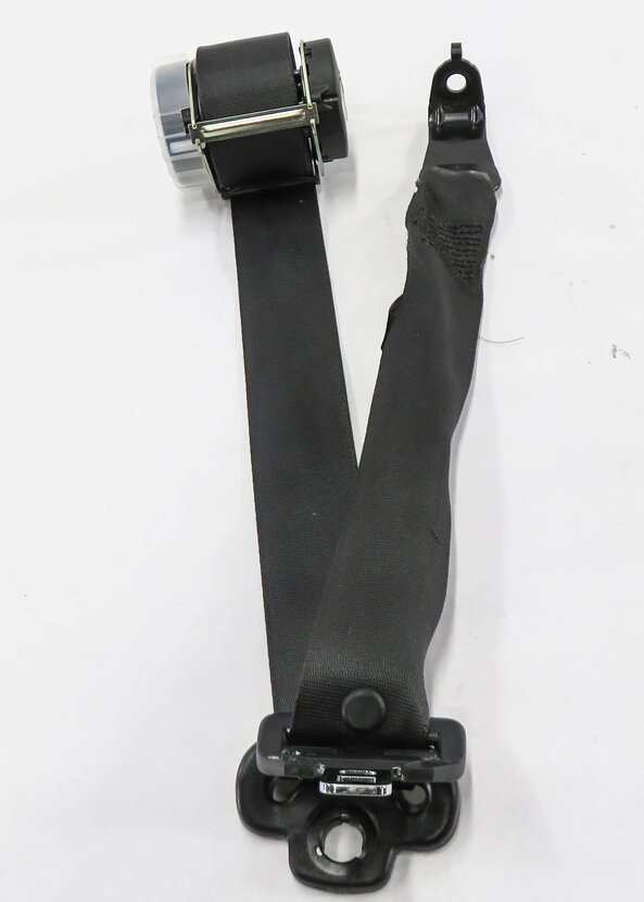 Thumbnail 2: 2006 RANGE ROVER SPORT (L320) REAR 2nd ROW SEAT - LEFT SEATBELT RETRACTOR BLACK