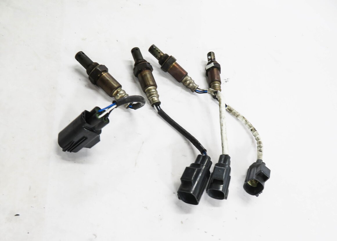 Thumbnail 3: 2006 RANGE ROVER SPORT (L320) 4.2L ENGINE - PRE / POST CAT O2 OXYGEN SENSOR SET
