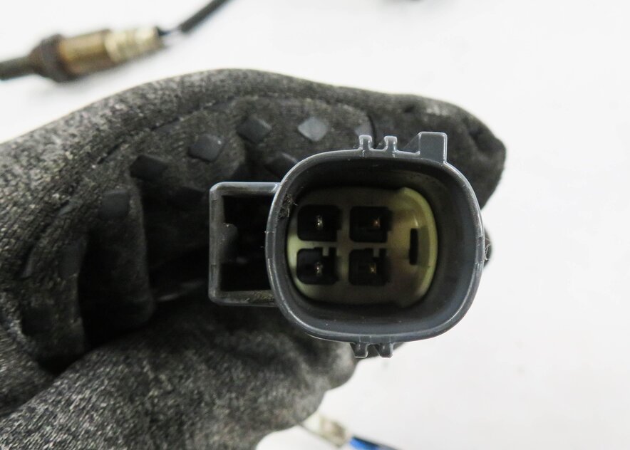 Thumbnail 6: 2006 RANGE ROVER SPORT (L320) 4.2L ENGINE - PRE / POST CAT O2 OXYGEN SENSOR SET