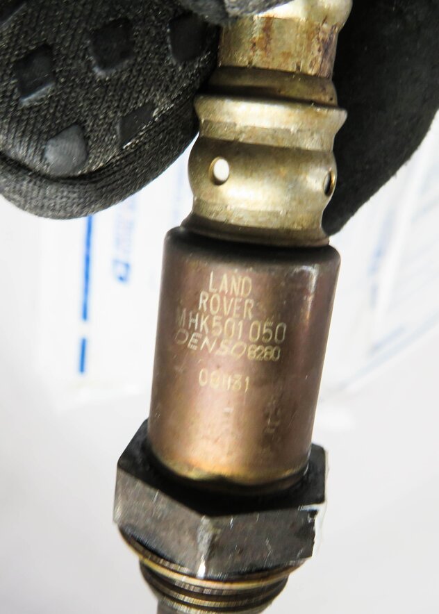 Thumbnail 8: 2006 RANGE ROVER SPORT (L320) 4.2L ENGINE - PRE / POST CAT O2 OXYGEN SENSOR SET
