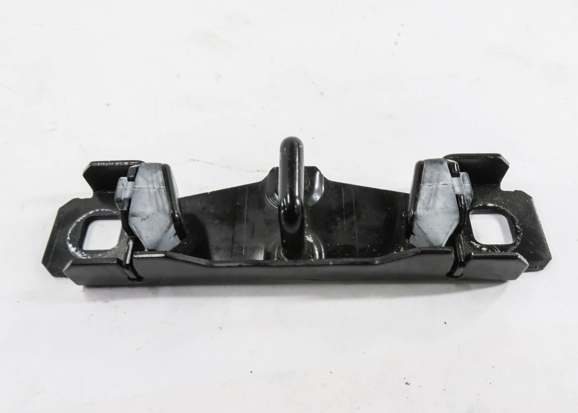 Thumbnail 5: 2006 RANGE ROVER SPORT (L320) REAR TRUNK LOCK LATCH ACTUATOR STRIKER PLATE