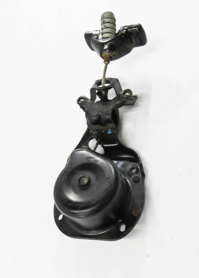 Thumbnail 3: 2006 RANGE ROVER SPORT (L320) EMERGENCY SPARE TIRE CARRIER WINCH HOLDER