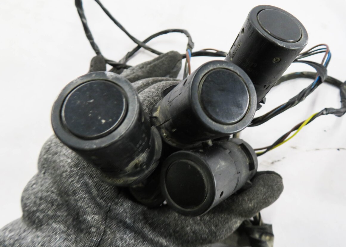 Thumbnail 6: 2006 RANGE ROVER SPORT (L320) REAR PDC PARK DISTANCE SENSOR SET w/ HARNESS