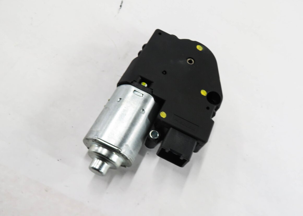 Thumbnail 1: 2006-2013 RANGE ROVER SPORT (L320) SUN ROOF SUNROOF MOTOR